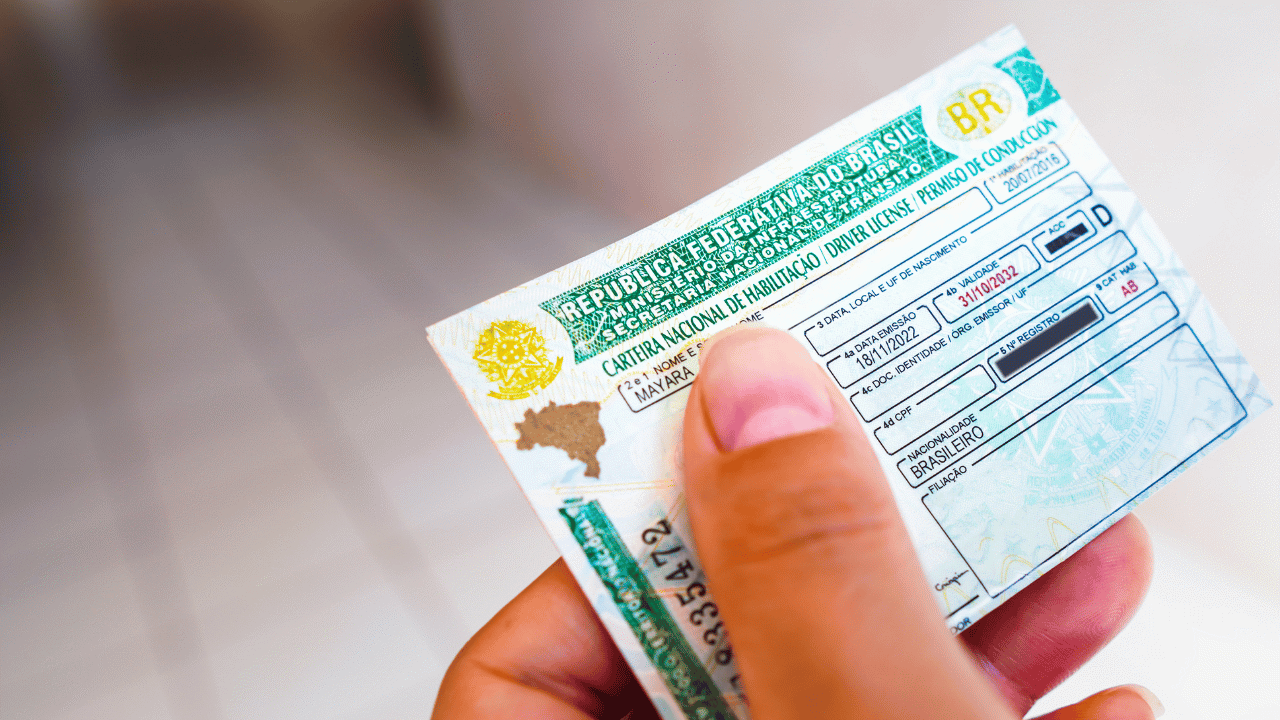 Quanto custa tirar carteira de motorista (CNH)? Confira!